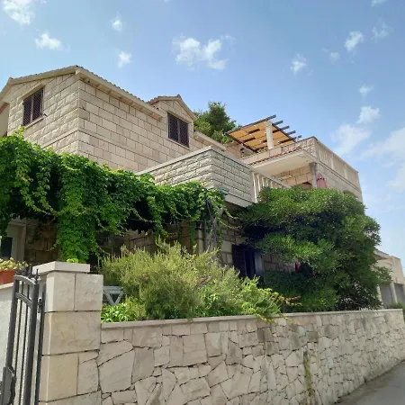 Apartment Astra *
